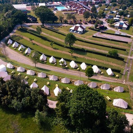Kampaoh Deva Hotel Gijon Luaran gambar